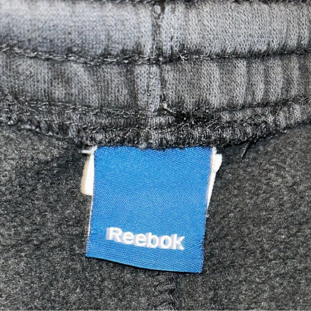 REEBOK Boy's Black Sweatpants With Cargo Pockets Size Large 14/16